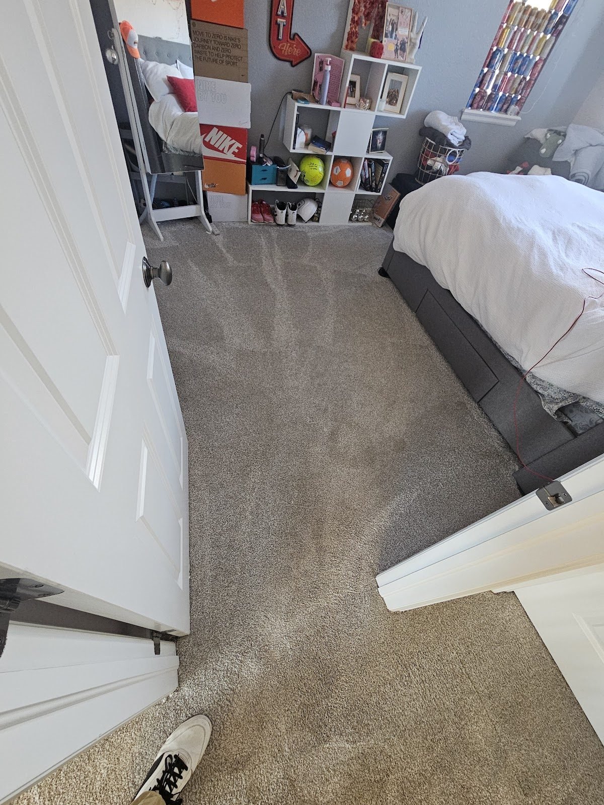 Kids bedroom carpet cleaning Pueblo