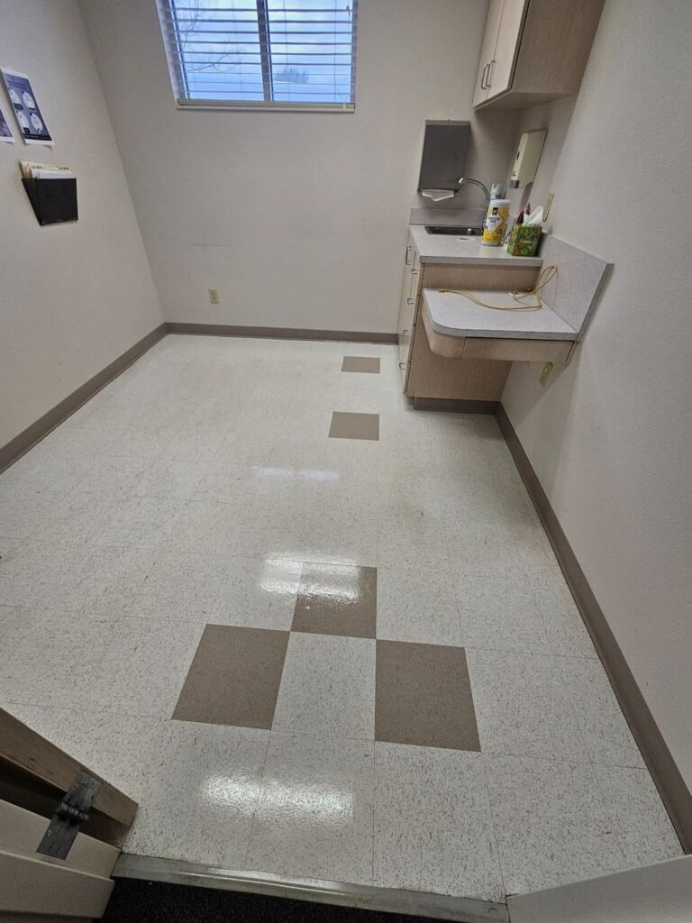 Tile and grout cleaning Pueblo CO - polished commercial tile - All Floors Pueblo